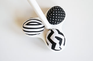 Mamaroo Replacement Balls - Black and White, Set of 3