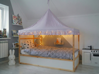 IKEA Kura Floor Bed Canopy - Lavender with Ruffle Edge